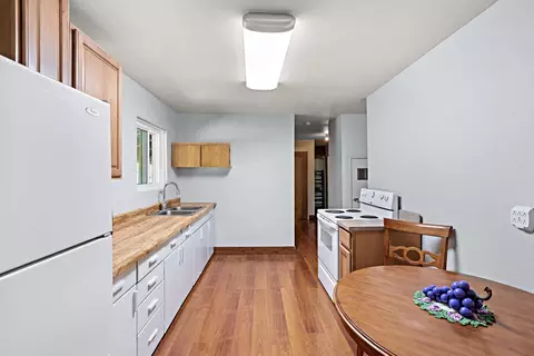 16060 Pierce Rd, La Pine, OR 97739 photo 4