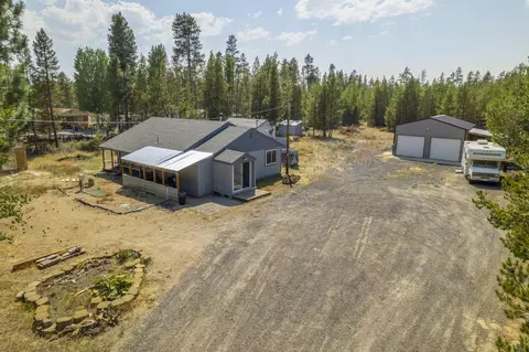 16060 Pierce Rd, La Pine, OR 97739