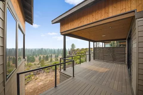 19143 Gateway Loop, Bend, OR 97702 photo 27