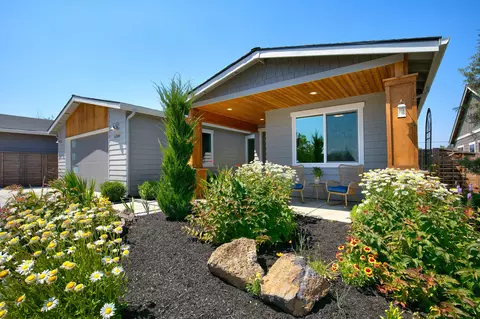 63169 Iner Loop, Bend, OR 97701 photo 20