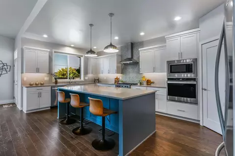 63169 Iner Loop, Bend, OR 97701 photo 7