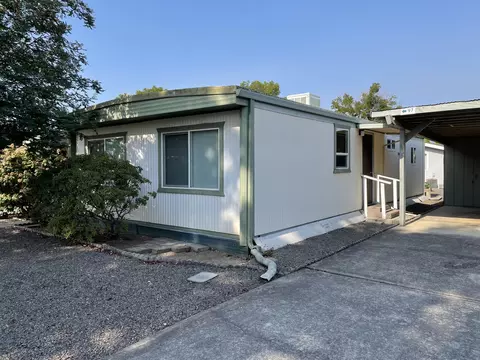 2252 Table Rock Rd #97, Medford, OR 97501