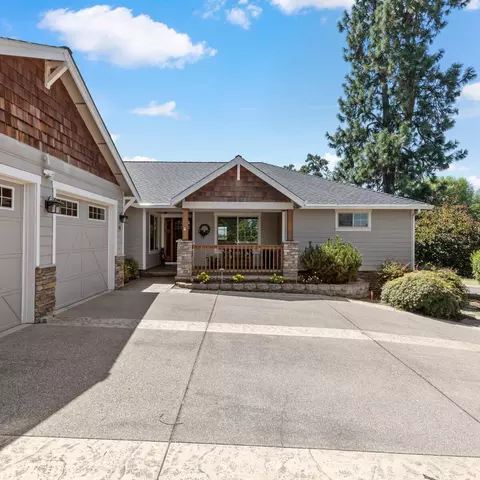 83 Hidden Valley Dr, Eagle Point, OR 97524 photo 16