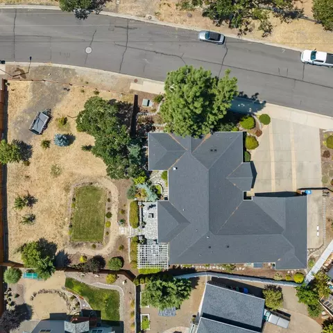 83 Hidden Valley Dr, Eagle Point, OR 97524 photo 47