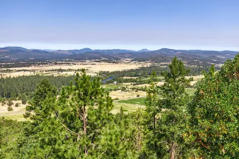 308 Mt Castle Dr, Eagle Point, OR 97524 photo 66