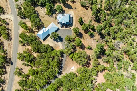 308 Mt Castle Dr, Eagle Point, OR 97524 photo 63