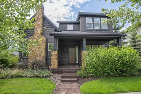 61167 Princeton Loop, Bend, OR 97702