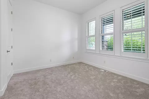 61167 Princeton Loop, Bend, OR 97702 photo 9