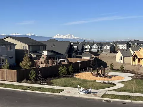 3792 Cole Rd, Bend, OR 97701 photo 37