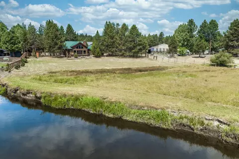 53020 S Bridge Dr, La Pine, OR 97739