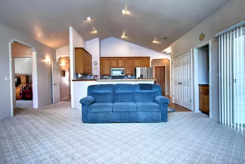 630 Meadowbrook Dr, Central Point, OR 97502 photo 12