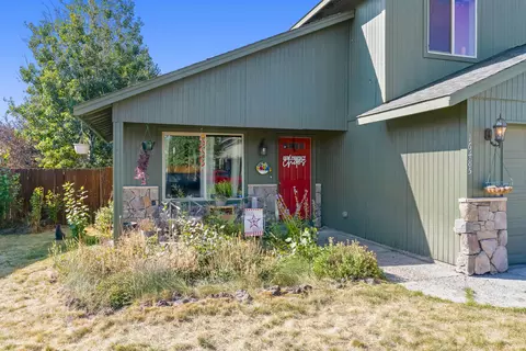 16485 Heath Dr, La Pine, OR 97739 photo 3