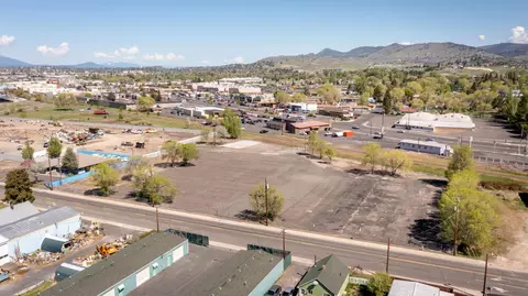 3301 Crosby Ave, Klamath Falls, OR 97603