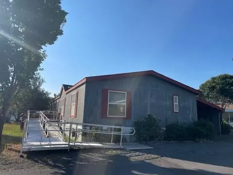 4751 Bellm #26, Klamath Falls, OR 97603