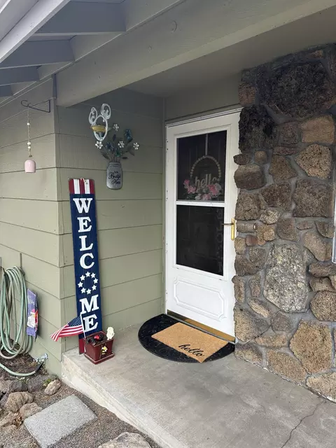 20240 Fairway Dr #AND 20242, Bend, OR 97702