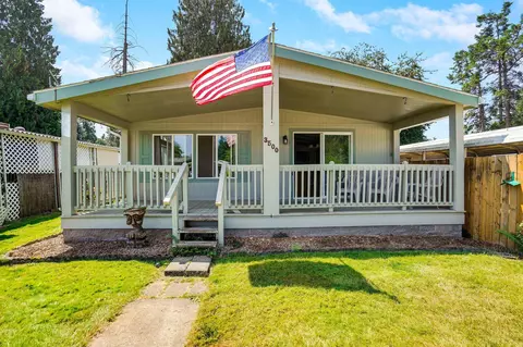 3500 Steven St, Woodburn, OR 97071