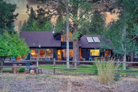 26283 SW Metolius Meadows Dr, Camp Sherman, OR 97730