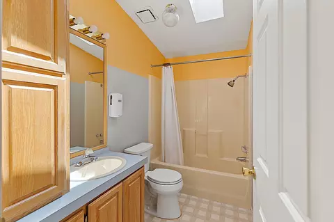 357 Glenlyn Dr, Williams, OR 97544 photo 23