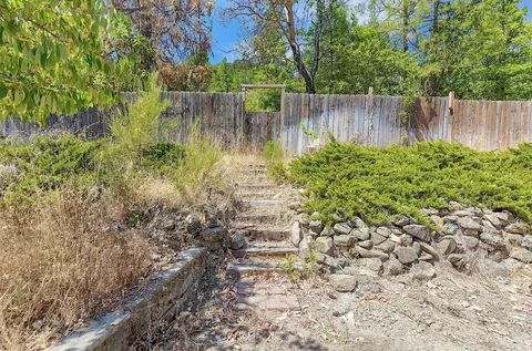 357 Glenlyn Dr, Williams, OR 97544 photo 38
