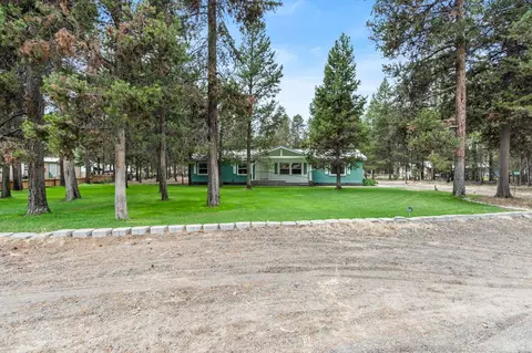 52955 Plainview Ln, La Pine, OR 97739 photo 4