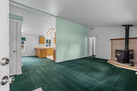 52955 Plainview Ln, La Pine, OR 97739 photo 5