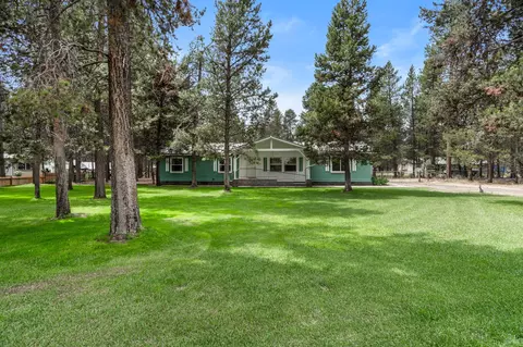 52955 Plainview Ln, La Pine, OR 97739 photo 2