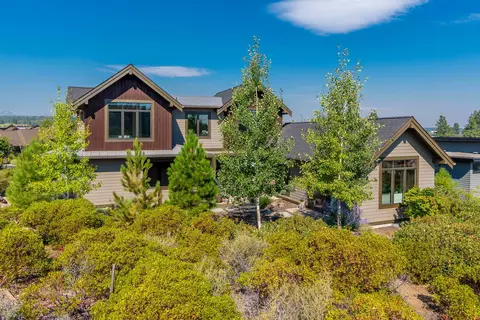 61384 Lost Hollow Loop, Bend, OR 97702 photo 26