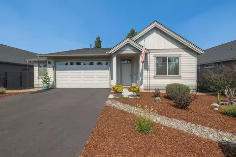 51937 Campfire Dr, La Pine, OR 97739
