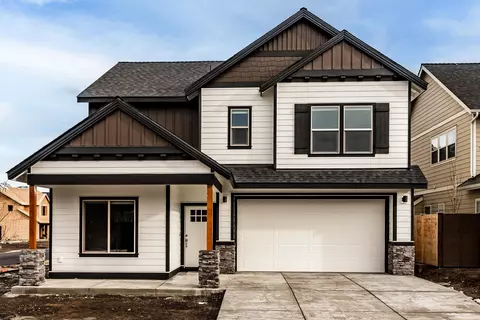 61431 Kobe St #404, Bend, OR 97702
