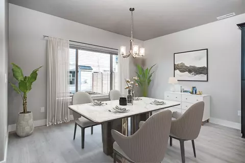 Dining - 61431 Kobe St #404, Bend, OR 97702 photo 1 of 2