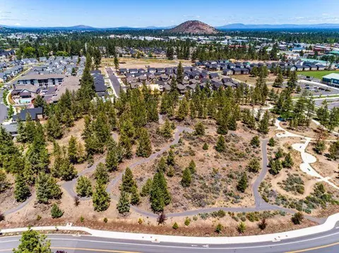 View/Area - 61431 Kobe St #404, Bend, OR 97702 photo 2 of 2