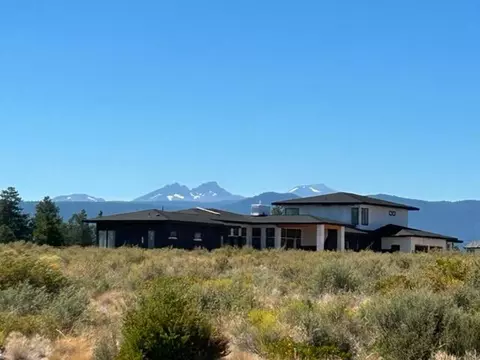 62342 Mcclain Dr, Bend, OR 97703 photo 14