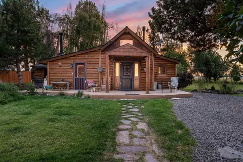 21001 Young Ave, Bend, OR 97703 photo 4
