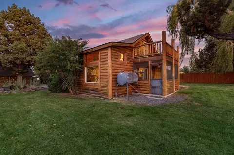 21001 Young Ave, Bend, OR 97703 photo 11