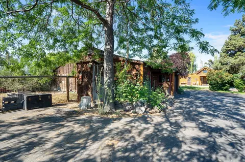21001 Young Ave, Bend, OR 97703 photo 23