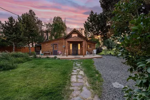 21001 Young Ave, Bend, OR 97703 photo 5