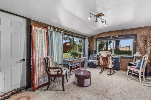 21001 Young Ave, Bend, OR 97703 photo 41