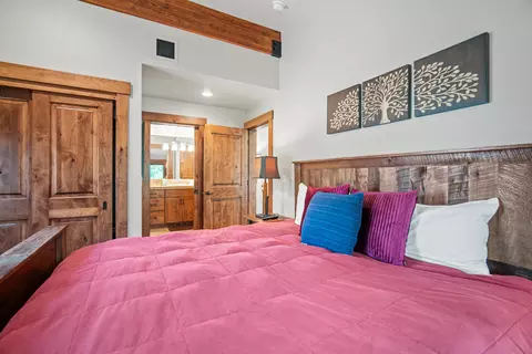 56610 Dancing Rock Loop, Bend, OR 97707 photo 10