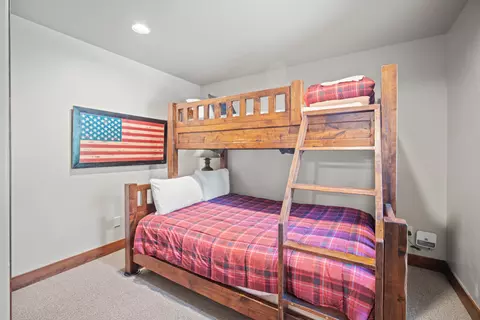 56610 Dancing Rock Loop, Bend, OR 97707 photo 13