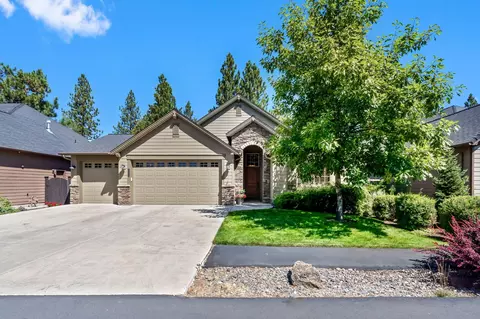 20150 Stonegate Dr, Bend, OR 97702