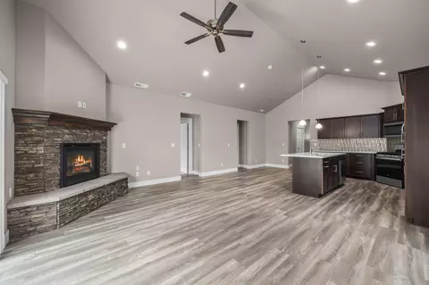 61443 Kobe St #401, Bend, OR 97702 photo 26
