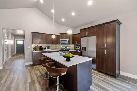 61443 Kobe St #401, Bend, OR 97702 photo 4