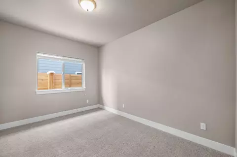 61443 Kobe St #401, Bend, OR 97702 photo 34