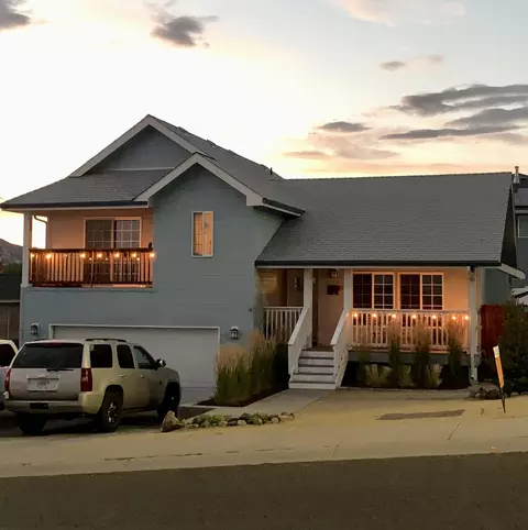 5963 Springcrest Way, Klamath Falls, OR 97603