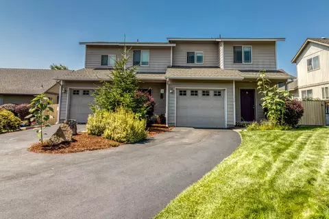 1359 NE Dawson Dr #1 & 2, Bend, OR 97701