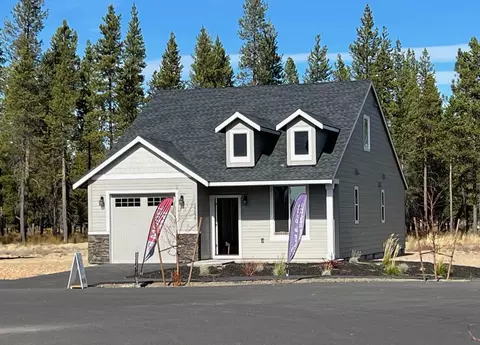 16698 Pine Creek Dr, La Pine, OR 97739