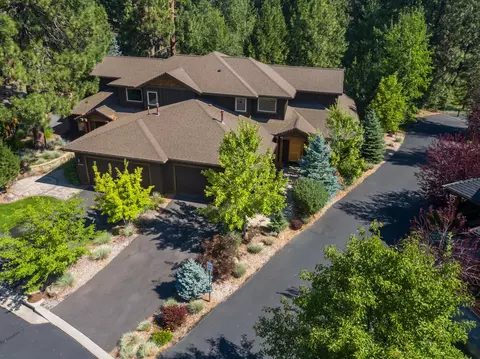 60490 Snap Shot Loop, Bend, OR 97702 photo 28