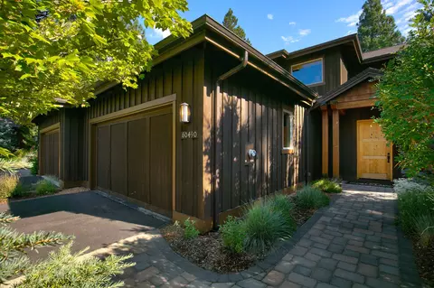 60490 Snap Shot Loop, Bend, OR 97702