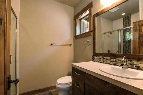 60490 Snap Shot Loop, Bend, OR 97702 photo 16