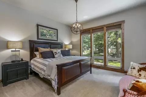 60490 Snap Shot Loop, Bend, OR 97702 photo 13